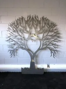 Memorial Tree pre galv